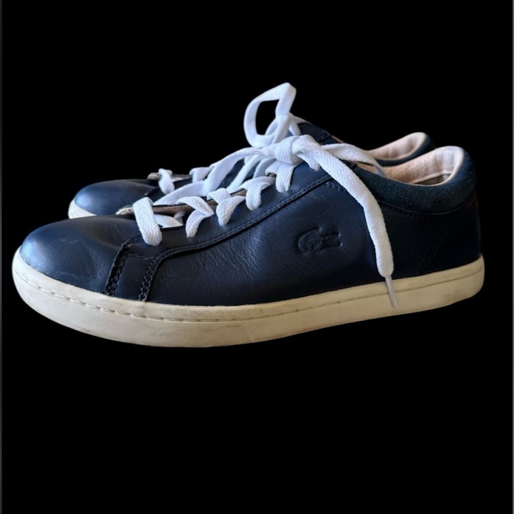 Lacoste ladies, leather, navy sneaker very good condition size 7 new laces - Picture 4 of 15